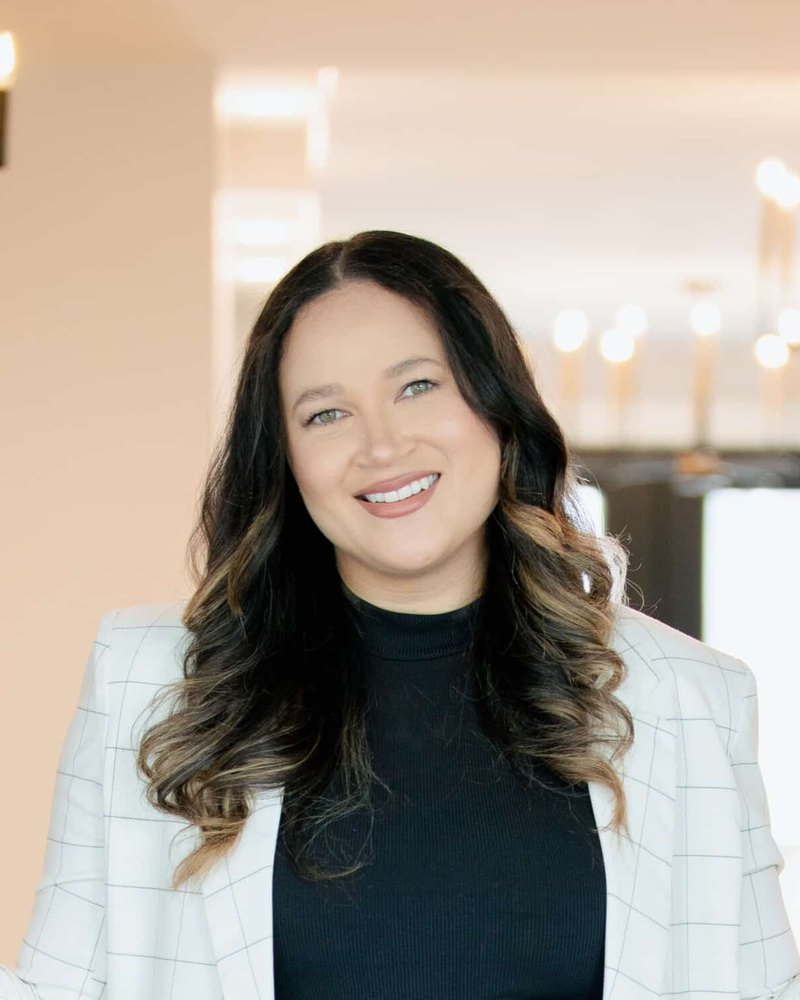 Jennifer Bebbs, Associate Broker, Honey Tree Realty